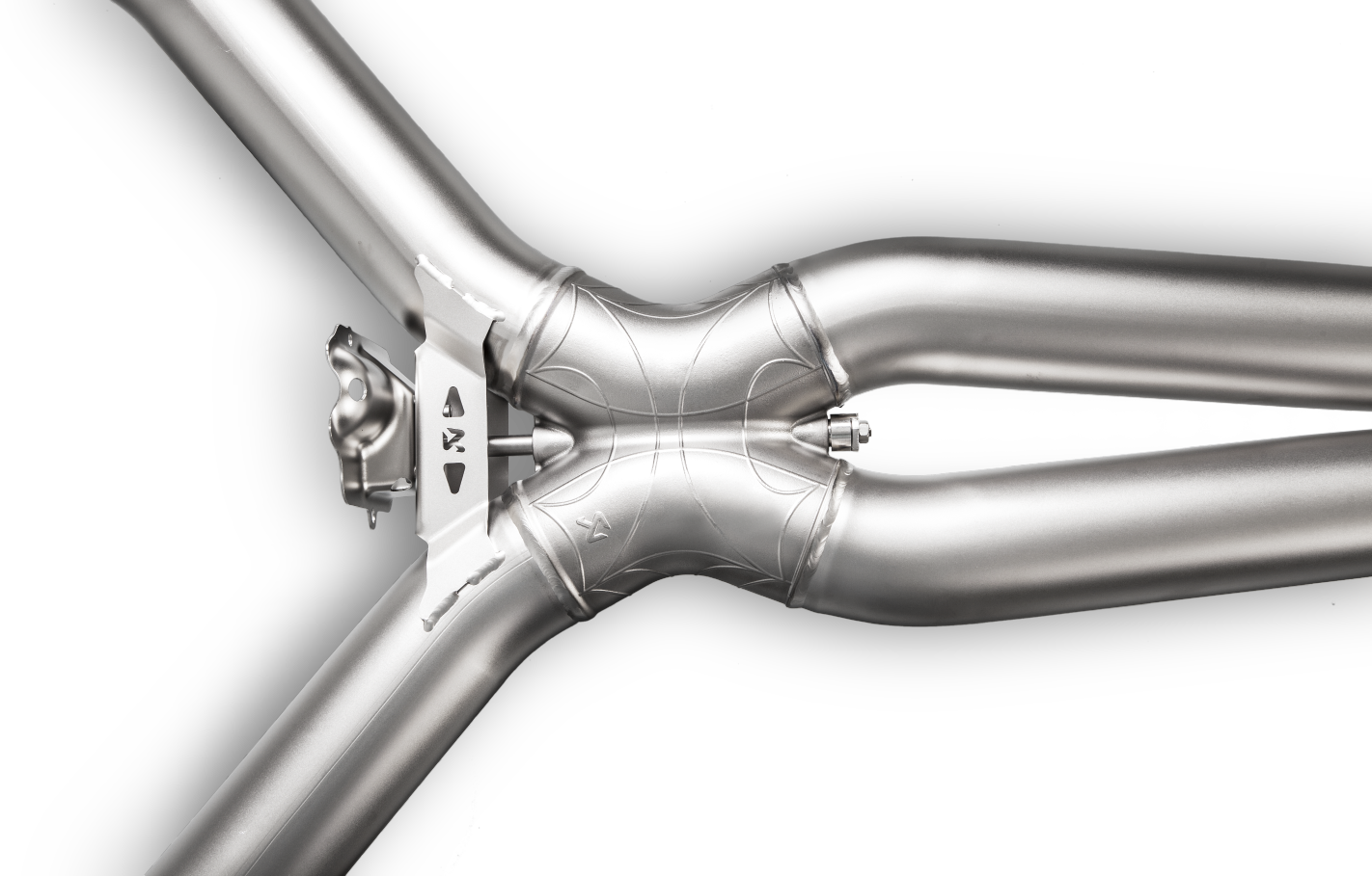 Akrapovic Evolution Line (titanium) Mercedes C63s W205 - Car Part Plug
