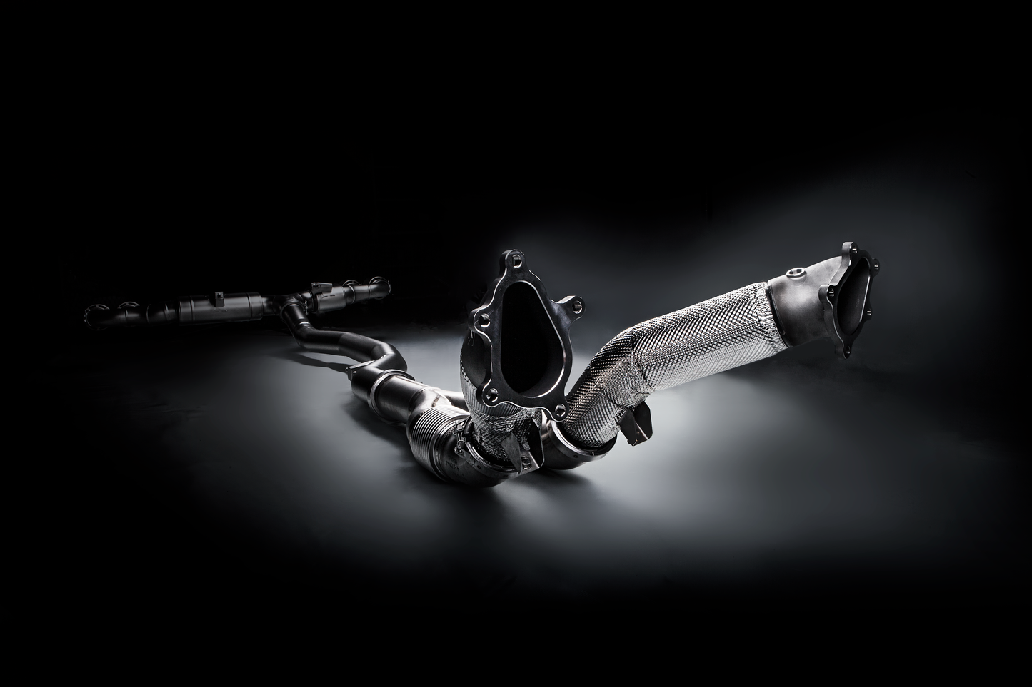 Akrapovic Evolution Line (titanium) Nissan GTR 2023 - Car Part Plug