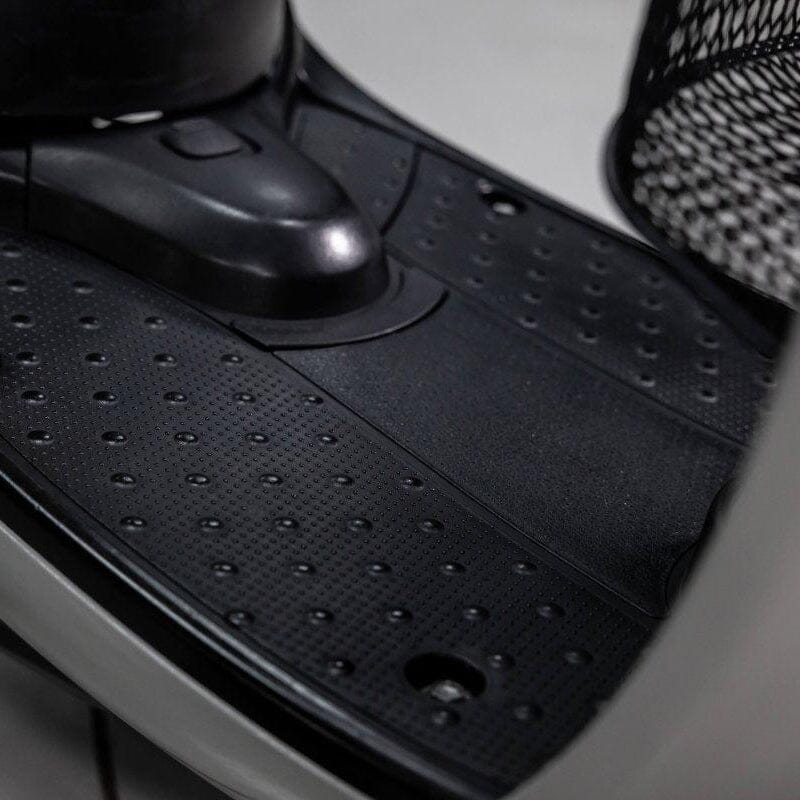 Auto Finesse Dressle all purpose dressing
