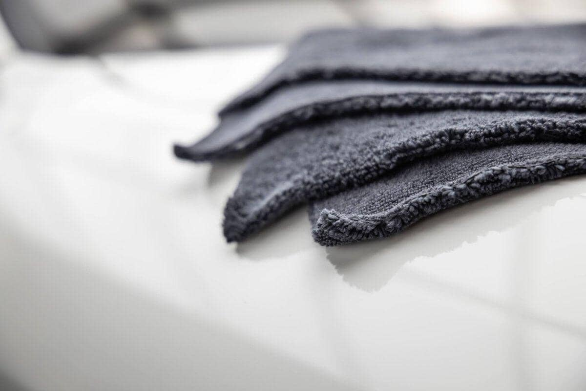 Auto Finesse Duo Edgeless Black Microfibre Cloths