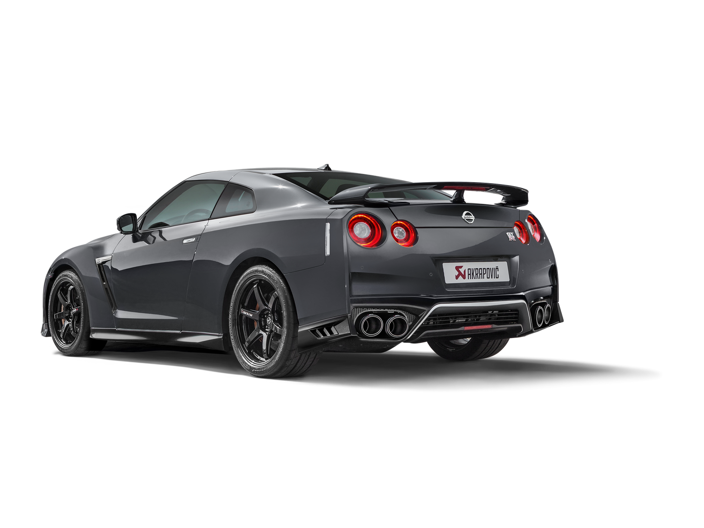 Akrapovic Evolution Line (titanium) Nissan GTR R35 - Car Part Plug