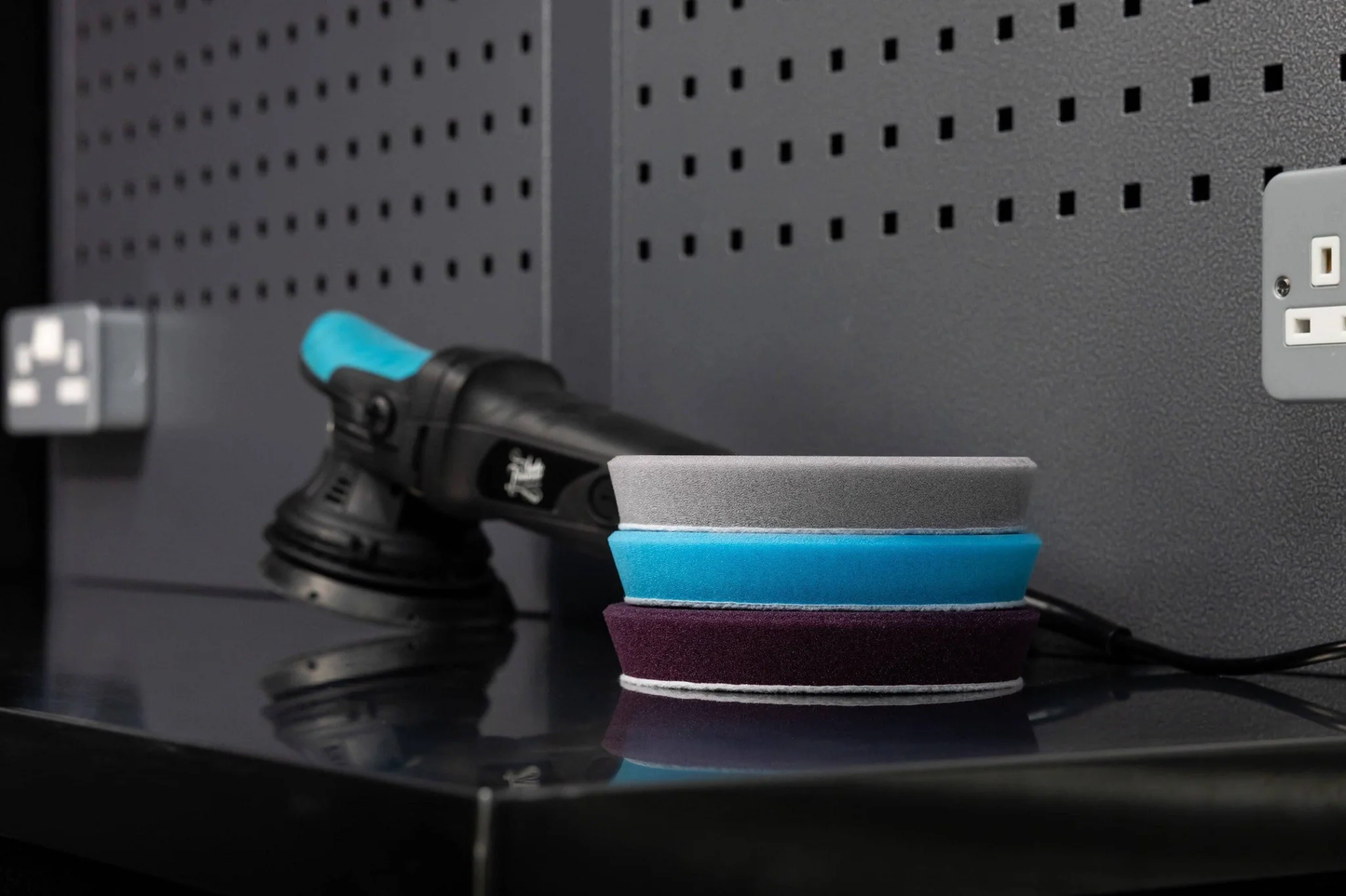 Auto Finesse Medium Polishing Pad No.23 (2 pack)